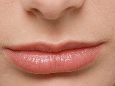 教你如何从唇色看出身体健康状态